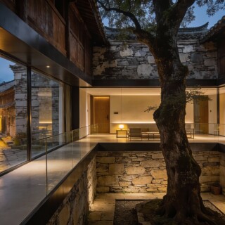 01_AI_Image_1767620998729